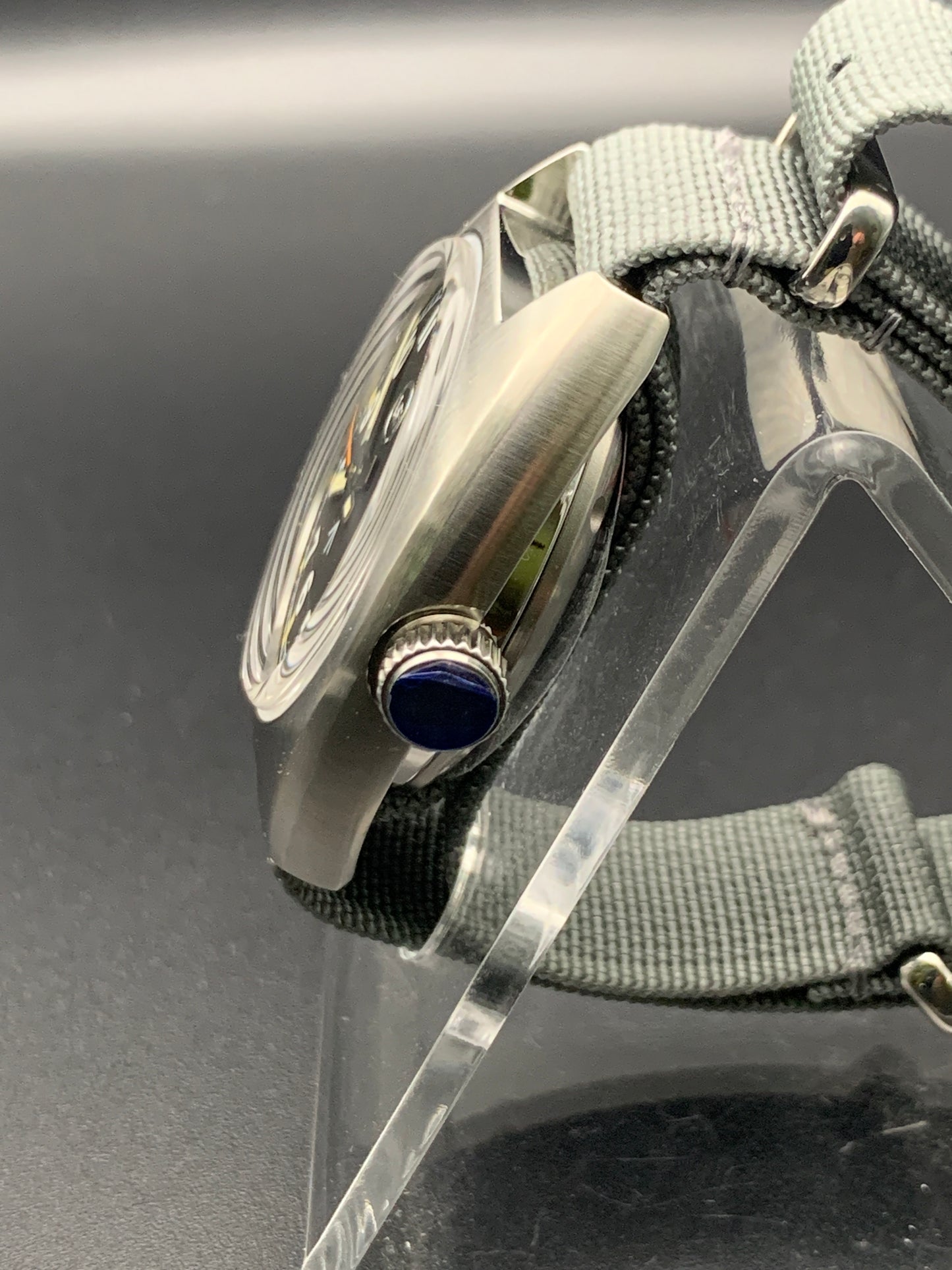 36mm Classic Aviator. Domed sapphire. Seiko NH38