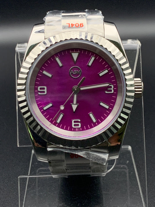Fuchsia mother of pearl sport watch. Fluted bezel. Bracelet. Seiko NH38. Sapphire crystal.