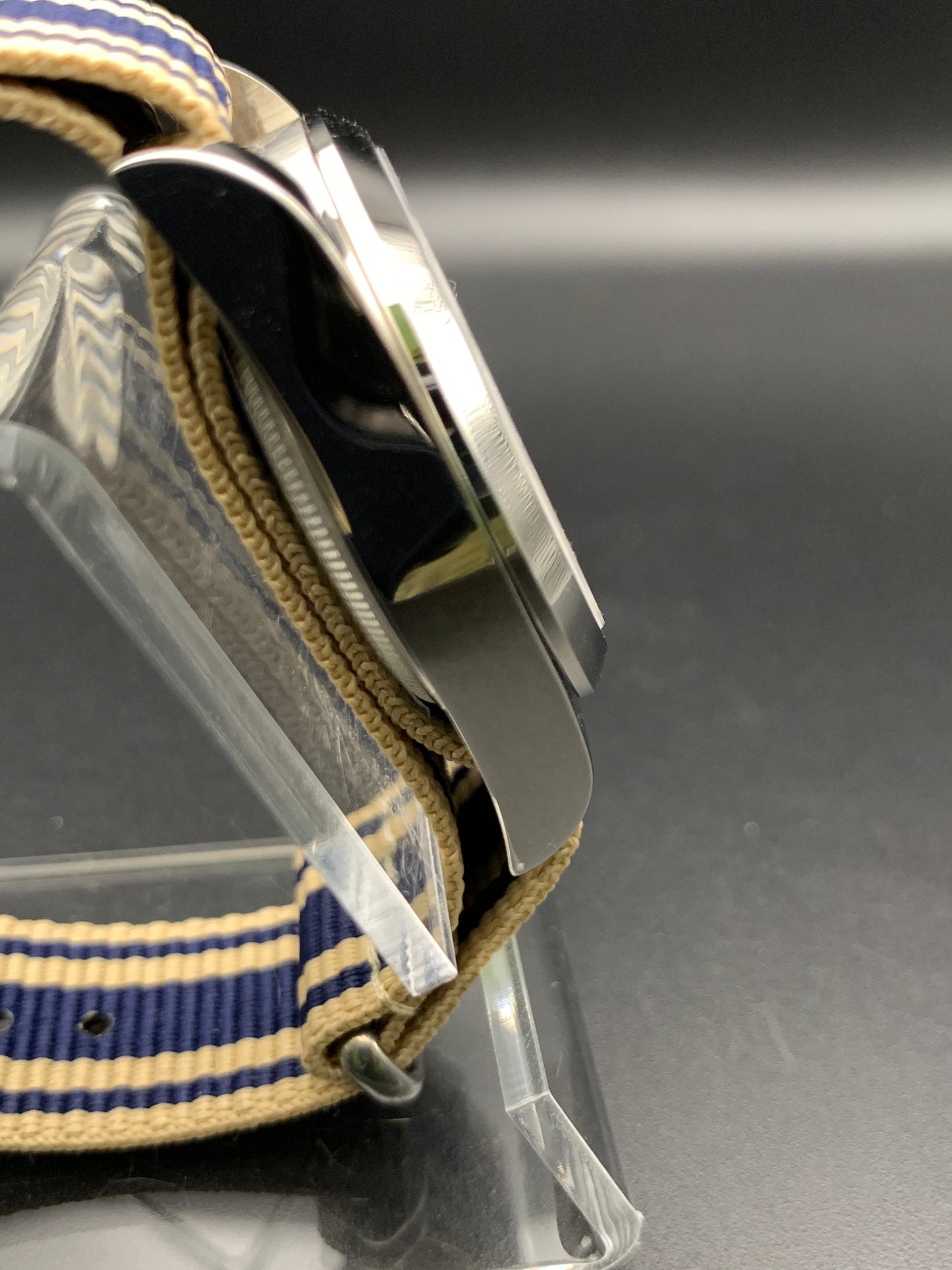 Blue Sunray 36mm Field Watch. Sapphire crystal.
