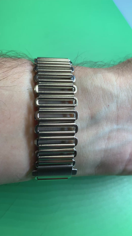 Brandy 1.3 - 38mm Stainless steel. Double dome sapphire with AR. Seiko NH38.