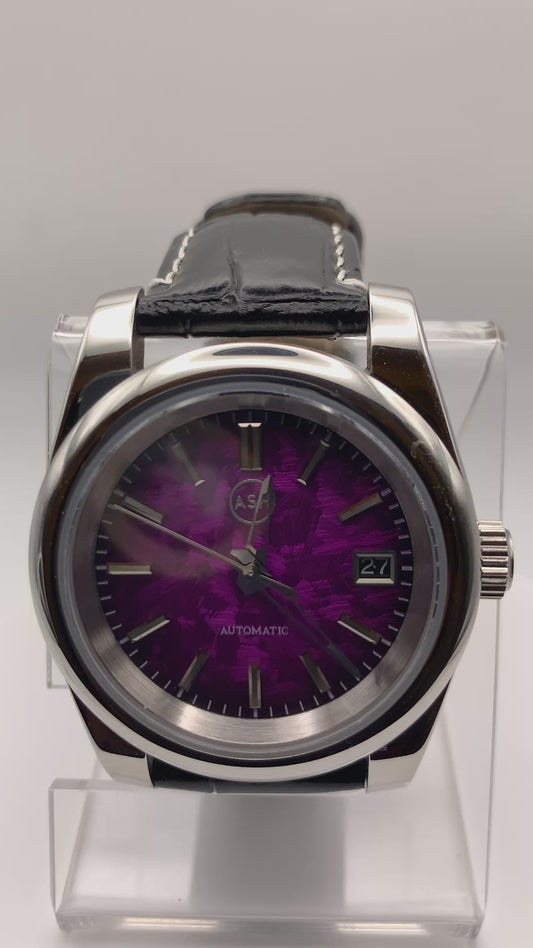 Blossom. 39mm Stainless steel. Textured dial.  Sapphire crystal. NH35 automatic movement.