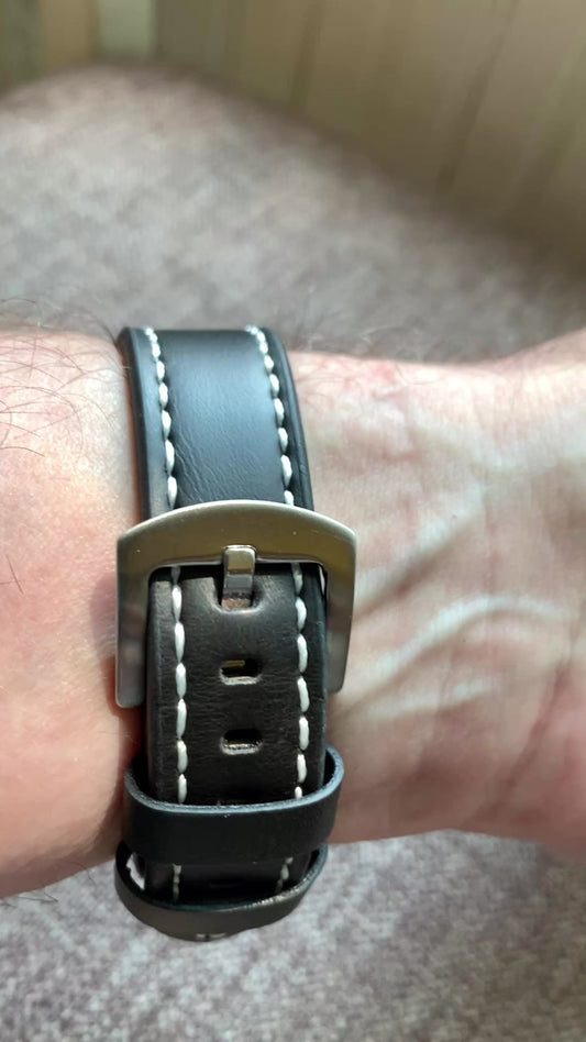 Koi Pond - 38mm stainless steel case. Sapphire crystal. Seiko NH38.